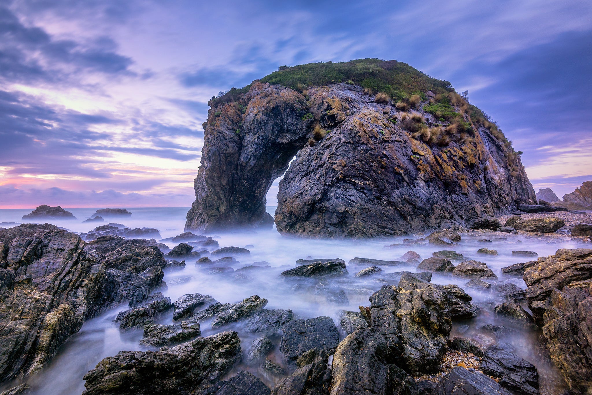 Coastal fine art print - photograph of sunrise at Horse Head rock, NSW